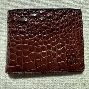 Bi-Fold Authentic Crocodile Leather Wallet